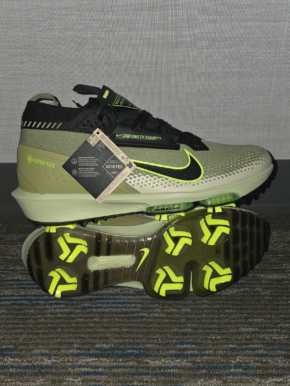 Nike Infinity Tour 2 GORE-TEX. Size 12